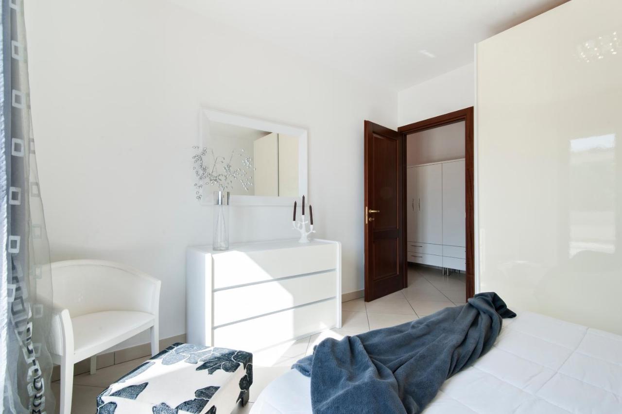 Casa Mabel Terrace - Sit Apartment Lecce Ngoại thất bức ảnh