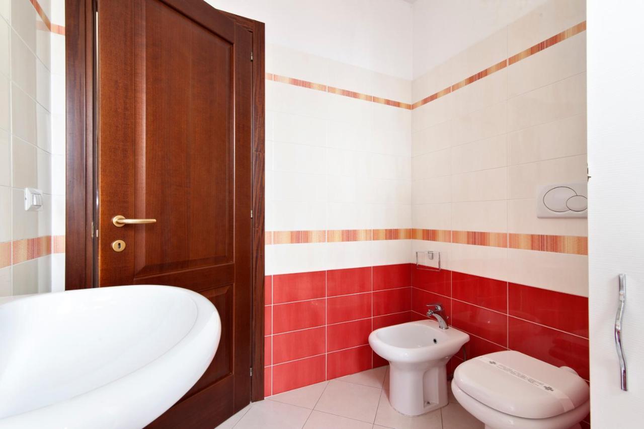Casa Mabel Terrace - Sit Apartment Lecce Ngoại thất bức ảnh